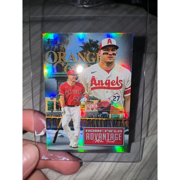 Mike Trout Angels Baseball Card - Picture 1 of 2